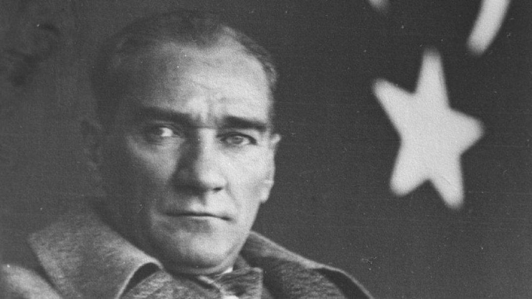 Vefatının 82. Yıldönümünde Atatürk'ü Andık